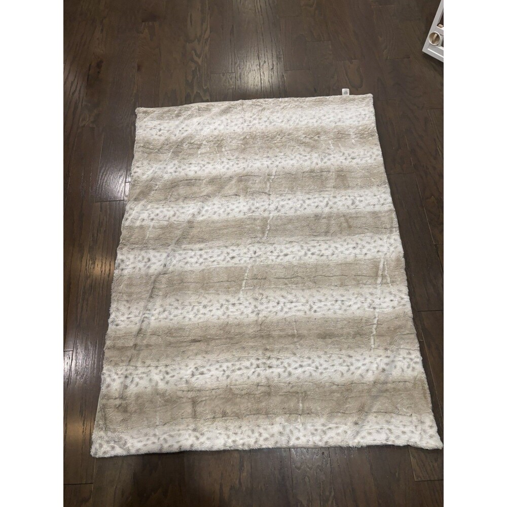 West Elm Beige Faux Fur Polyester Throw Blanket 47 x 60 in Dry Clean Only